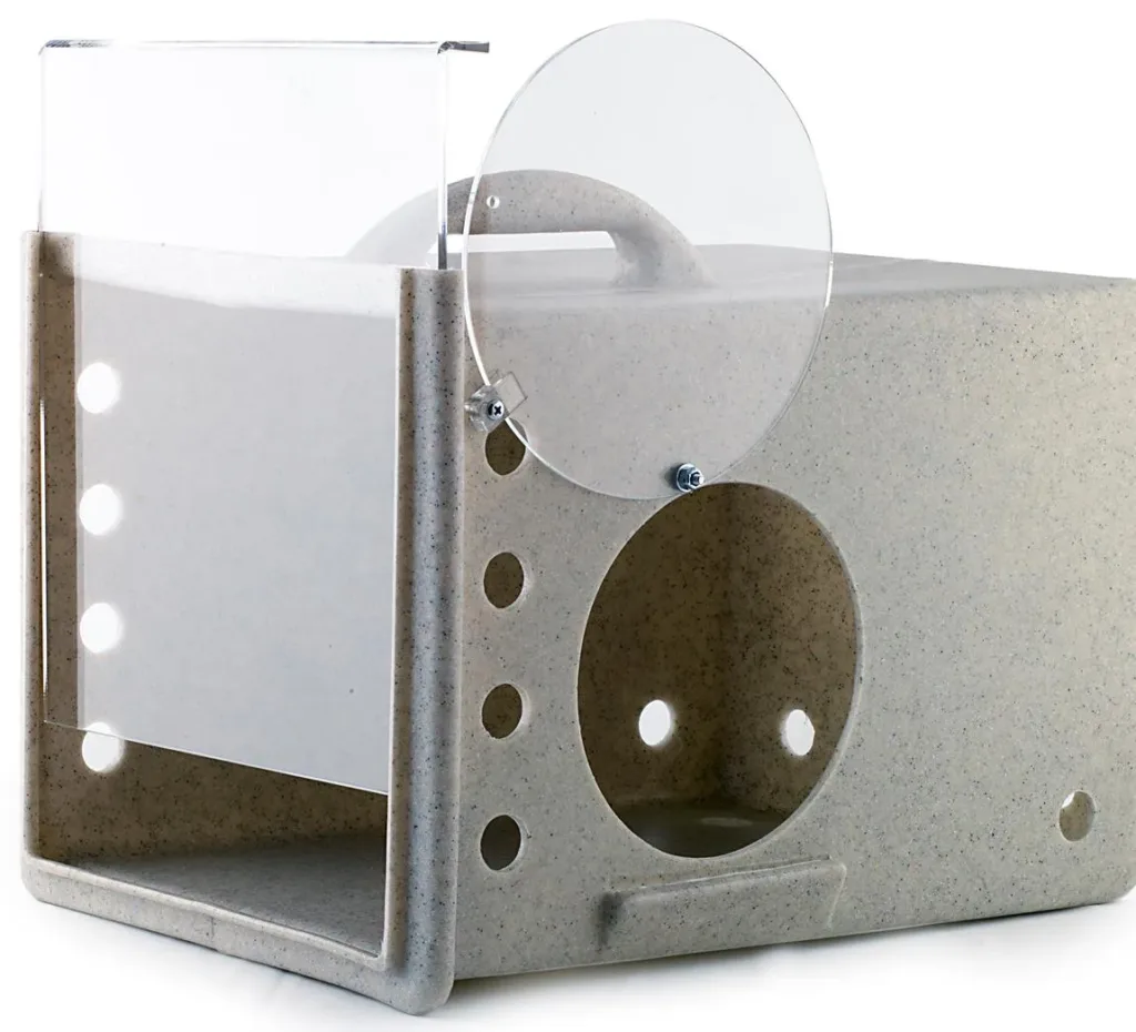 Feral Cat Molded Handle Den.webp
