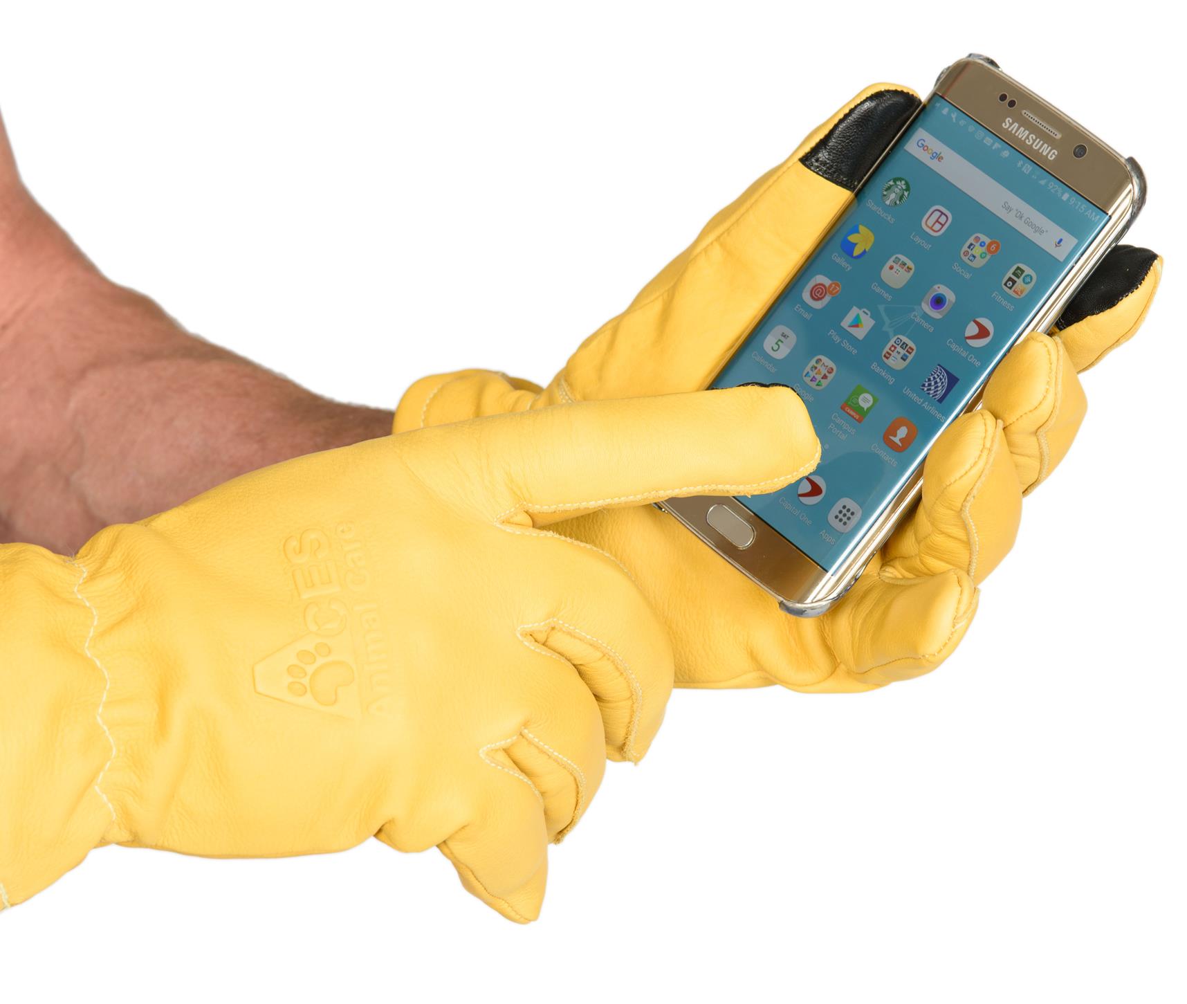 deluxe duty gloves while using smartphone